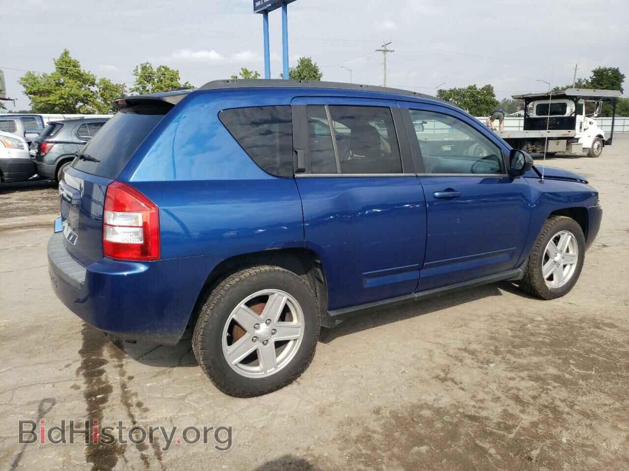 2010 JEEP COMPASS - VIN: 1J4NT4FBXAD521664 - Фото 3