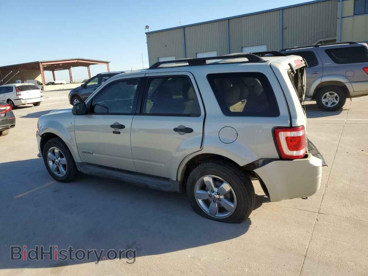 2008 FORD ESCAPE - VIN: 1FMCU03198KC81555 - Фото 2