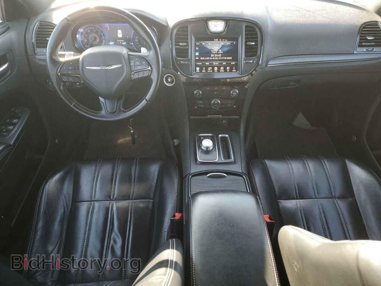2016 CHRYSLER 300 - VIN: 2C3CCABG0GH282476 - Фото 8