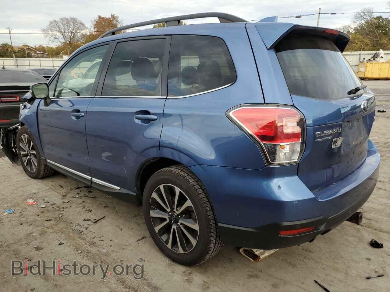 2017 SUBARU FORESTER - VIN: JF2SJGWC1HH573178 - Фото 2