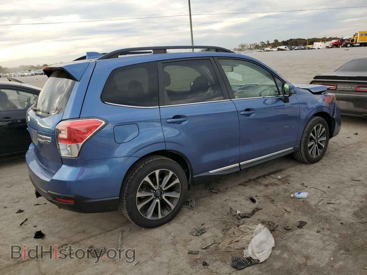 2017 SUBARU FORESTER - VIN: JF2SJGWC1HH573178 - Фото 3