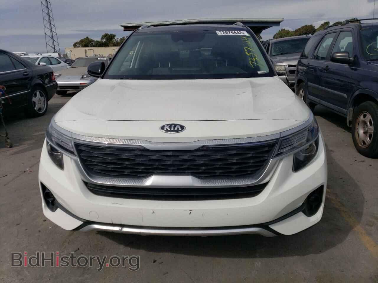 2021 KIA SELTOS - VIN: KNDEU2AA8M7126357 - Фото 5