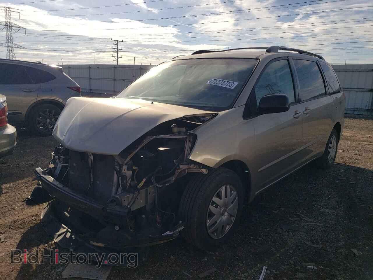 Photo 5TDZK23C48S159633 - TOYOTA All Models 2008
