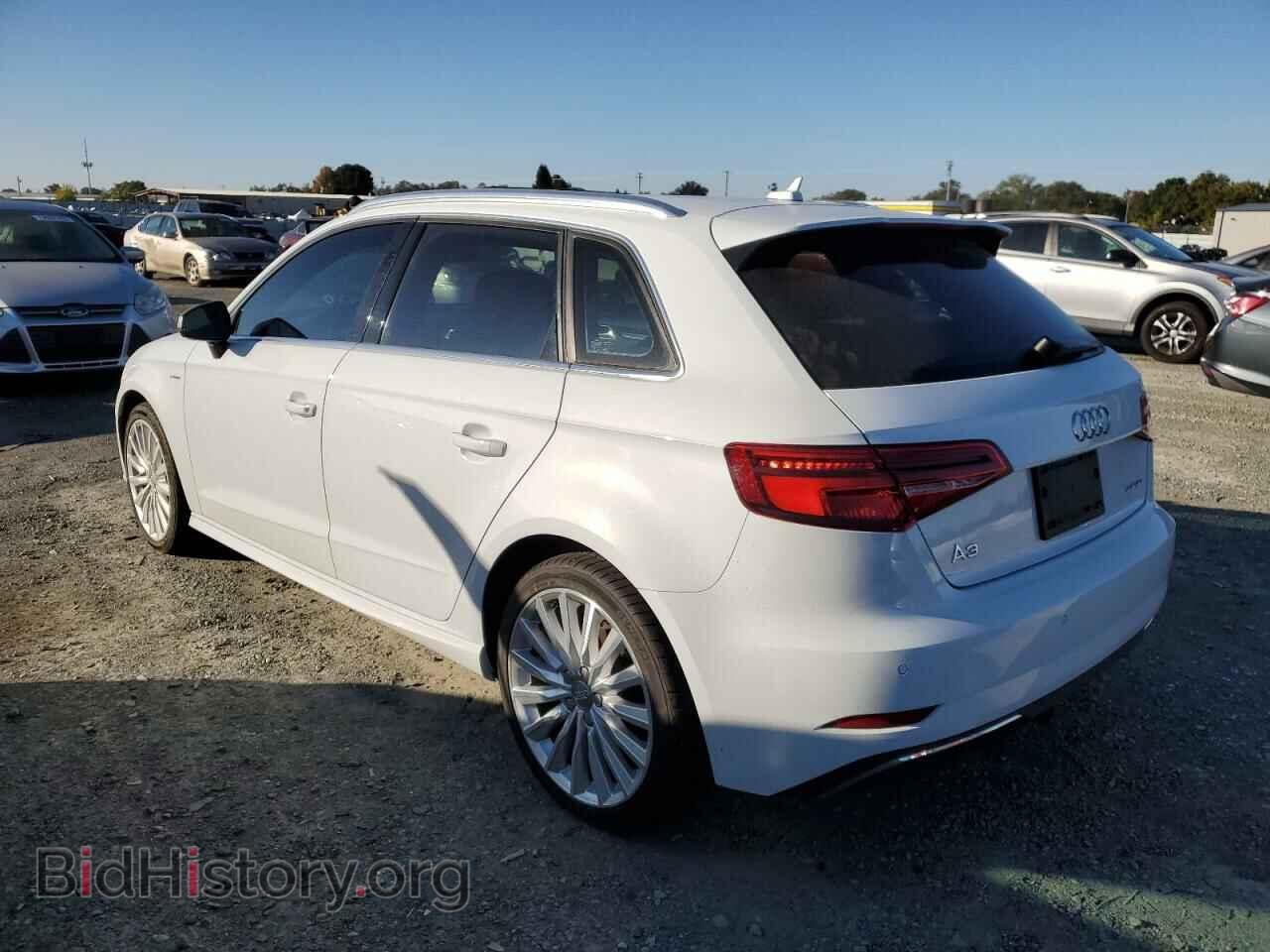 2017 AUDI A3 - VIN: WAUTPBFF1HA147933 - Фото 2