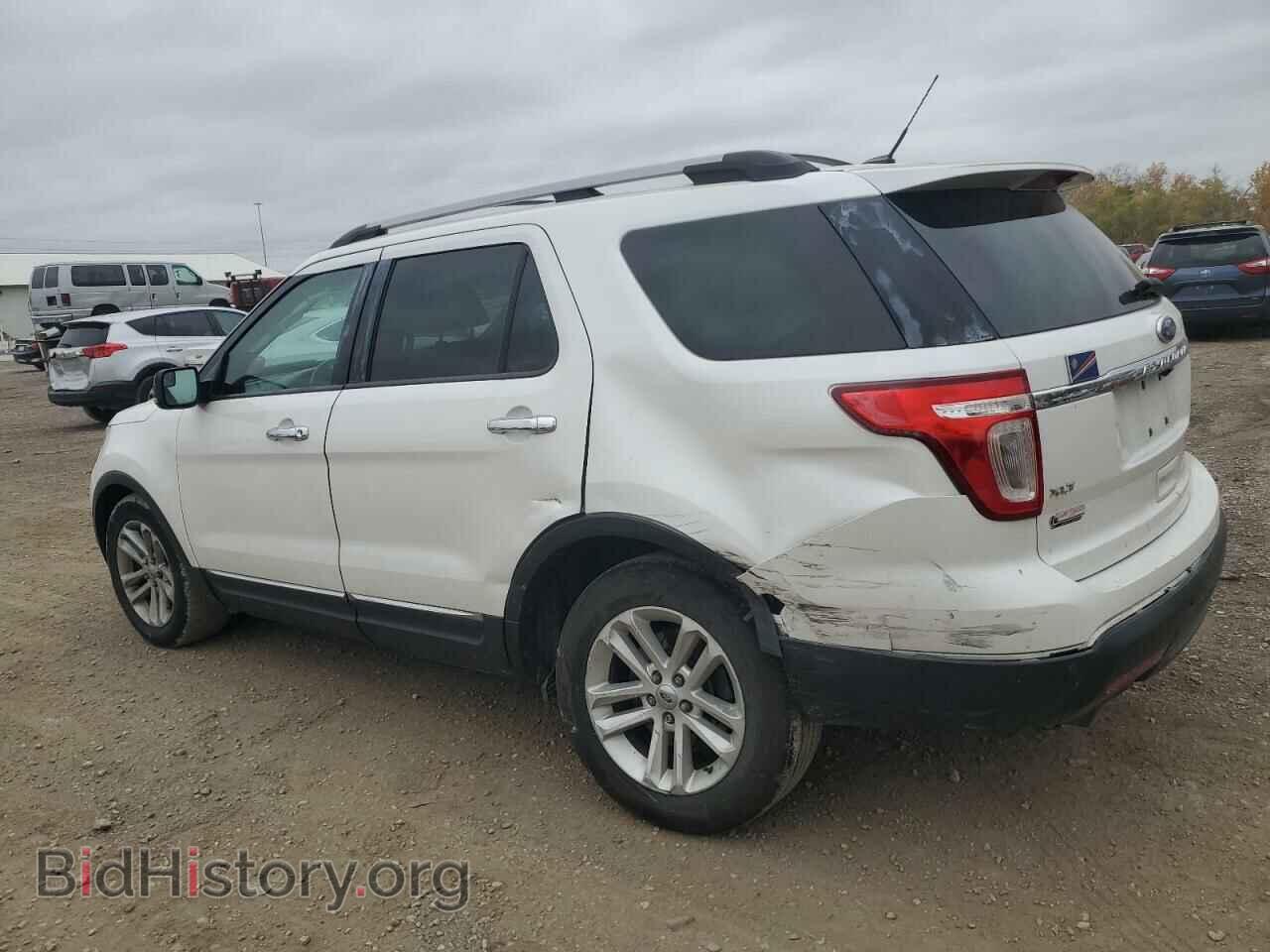 2011 FORD EXPLORER - VIN: 1FMHK8D85BGA38633 - Photo 2