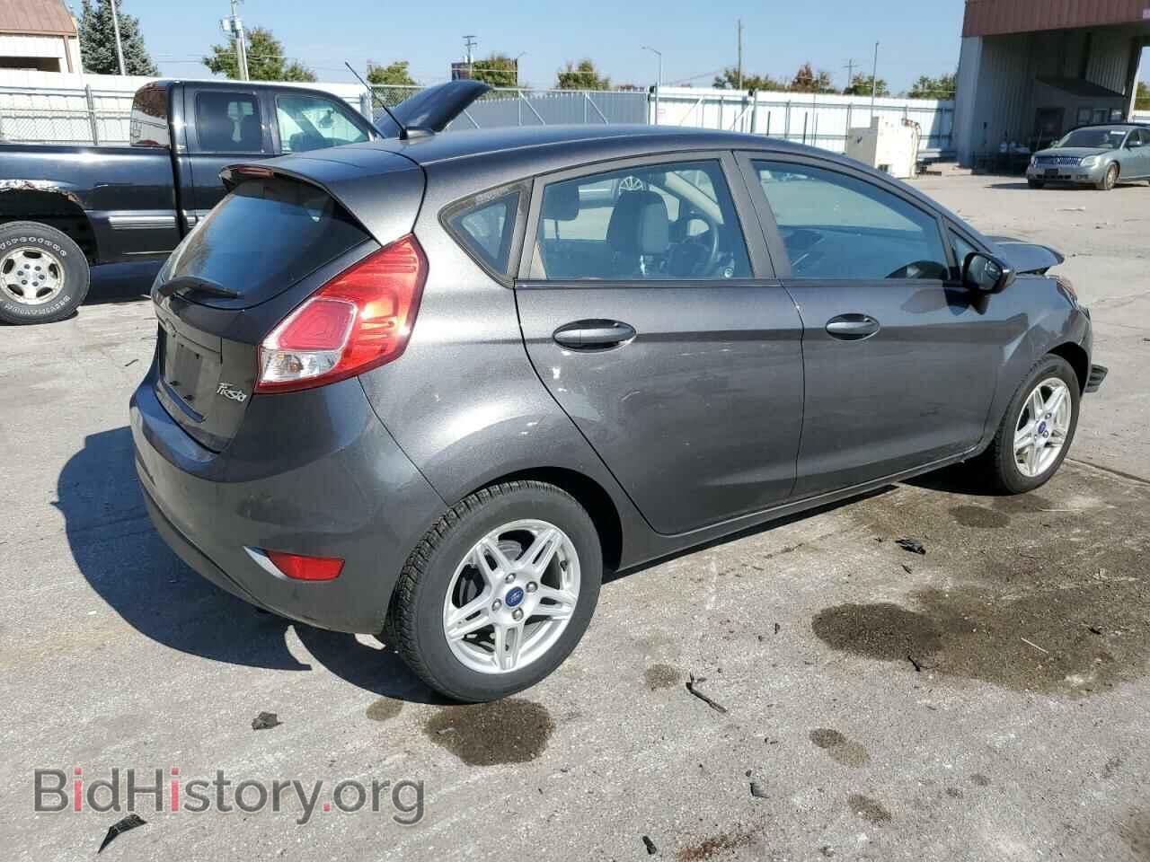 2017 FORD FIESTA - VIN: 3FADP4EJ4HM145823 - Фото 3