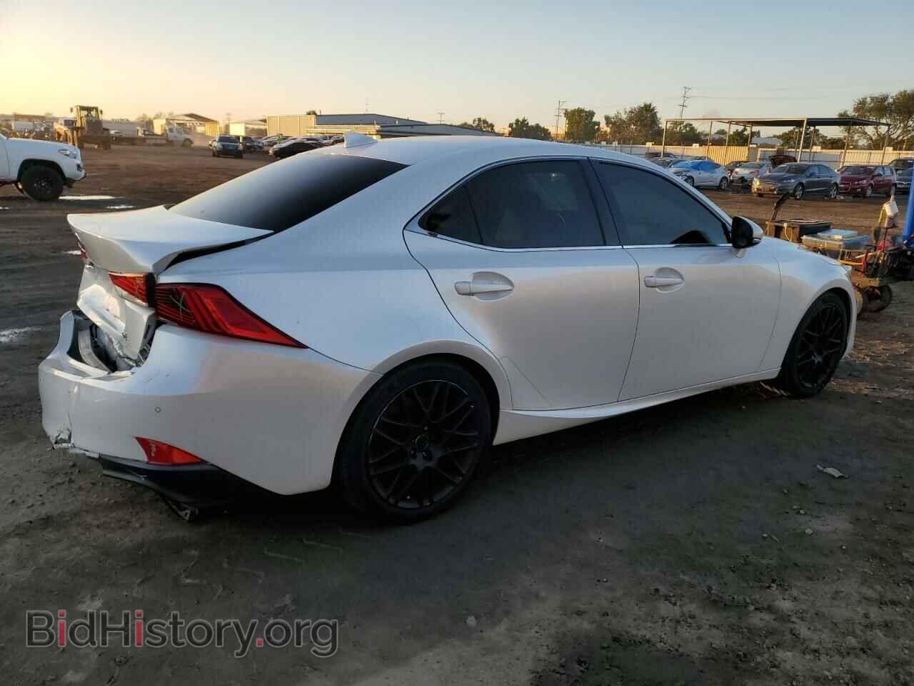 2017 LEXUS IS - VIN: JTHBA1D29H5042137 - Photo 3