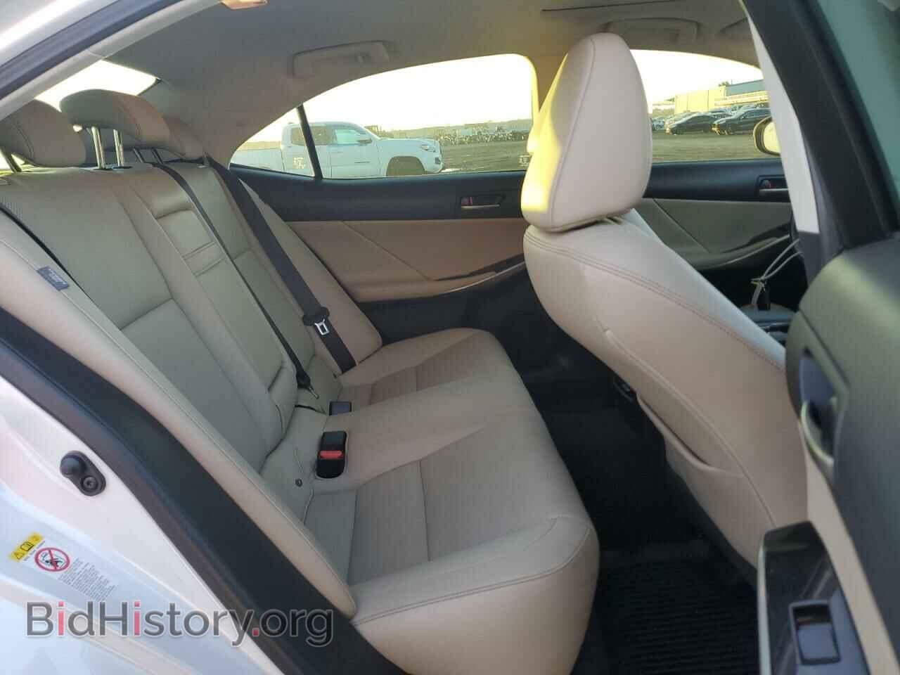 2017 LEXUS IS - VIN: JTHBA1D29H5042137 - Photo 10