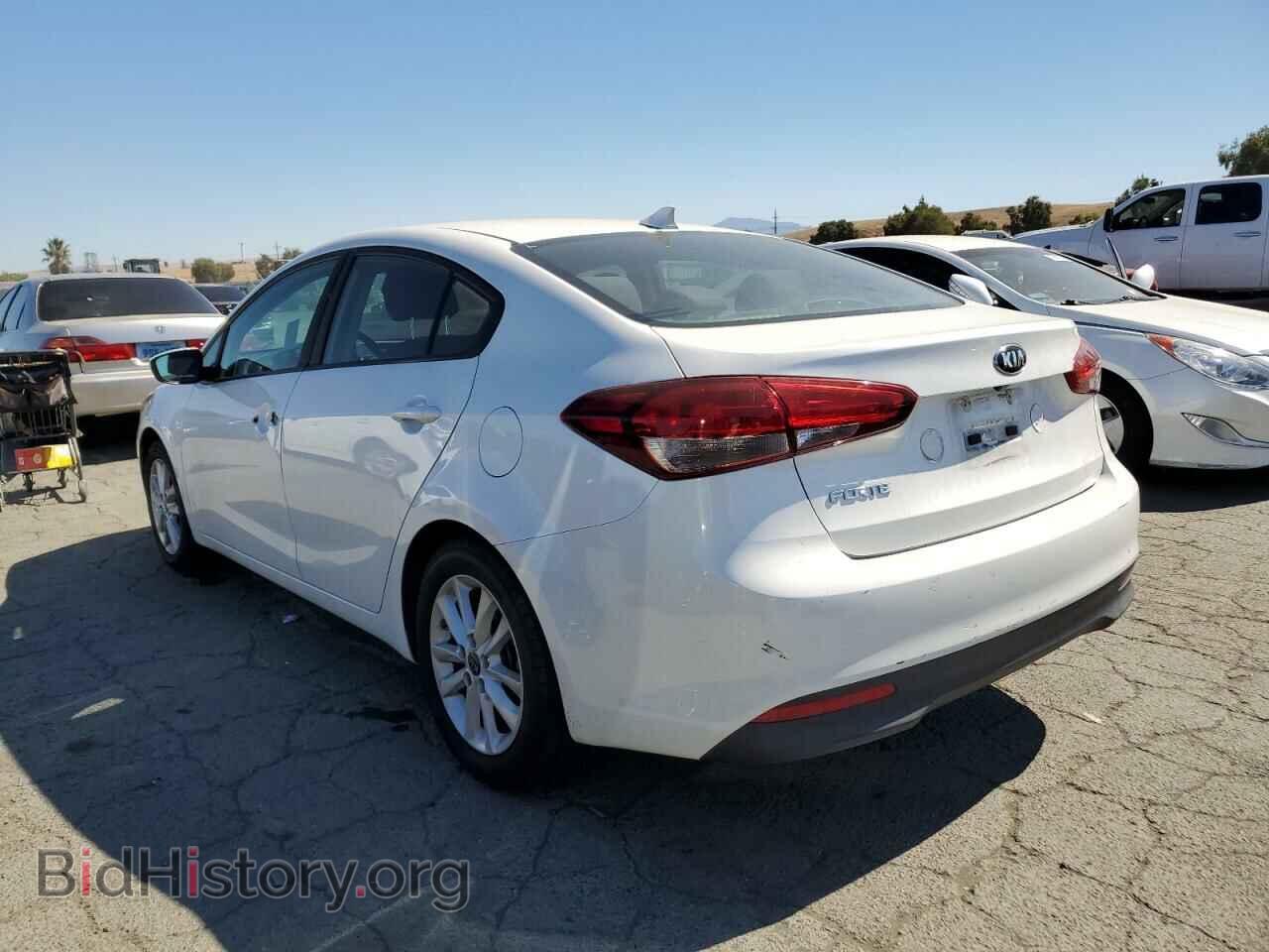 2017 KIA FORTE - VIN: 3KPFL4A70HE147247 - Фото 2