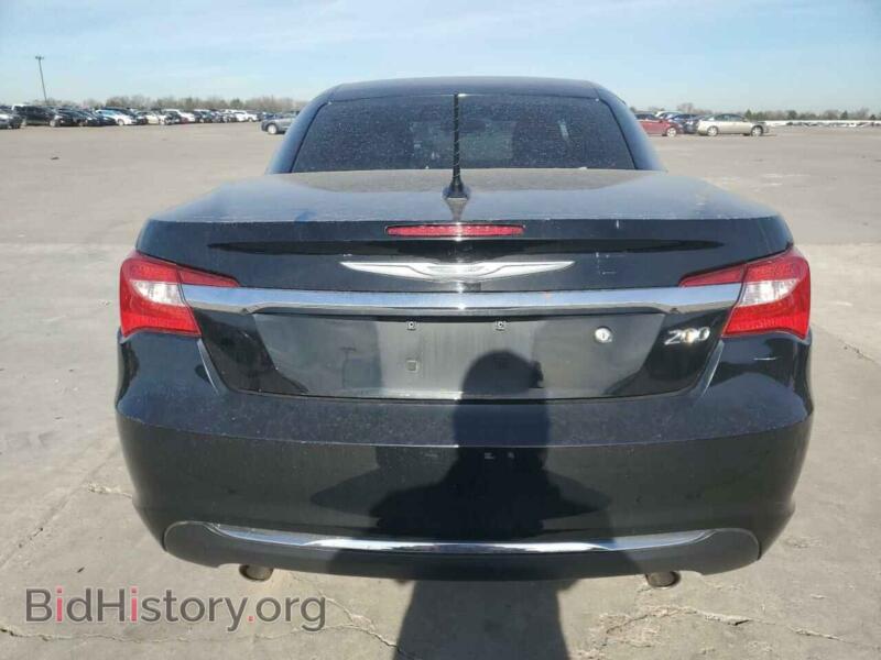 2013 Chrysler 200 (VIN 1C3BCBFG3DN579532) — photo 6 of 12