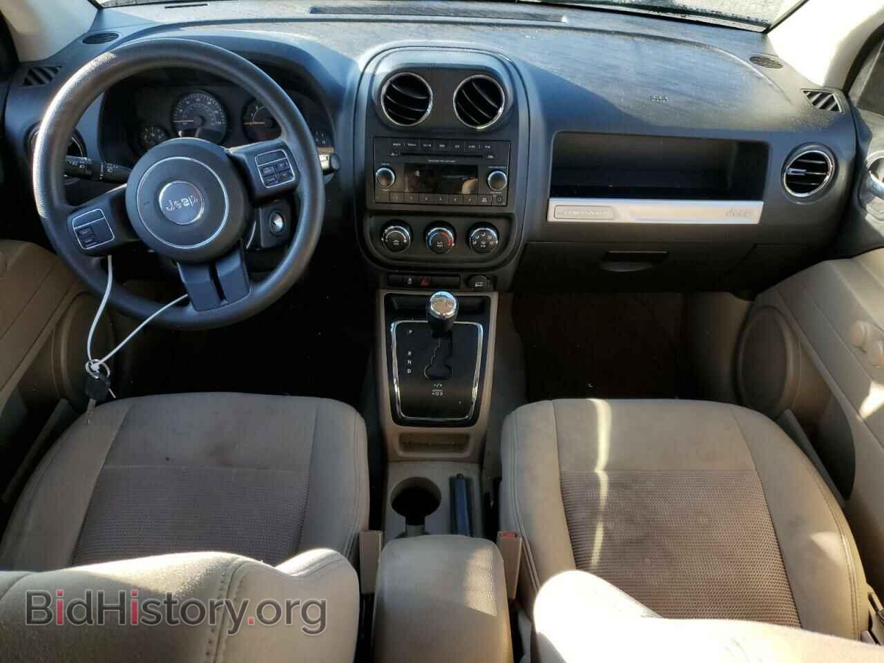 2014 JEEP COMPASS - VIN: 1C4NJCBA6ED537661 - Photo 8