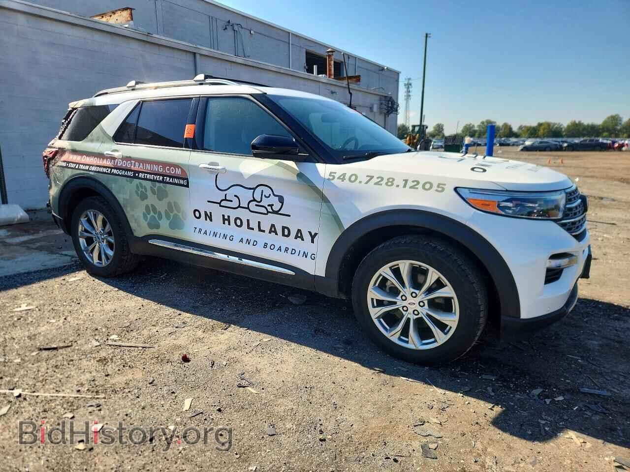 2021 Ford EXPLORER (VIN 1FMSK8FH7MGC48009) — photo 4 of 15