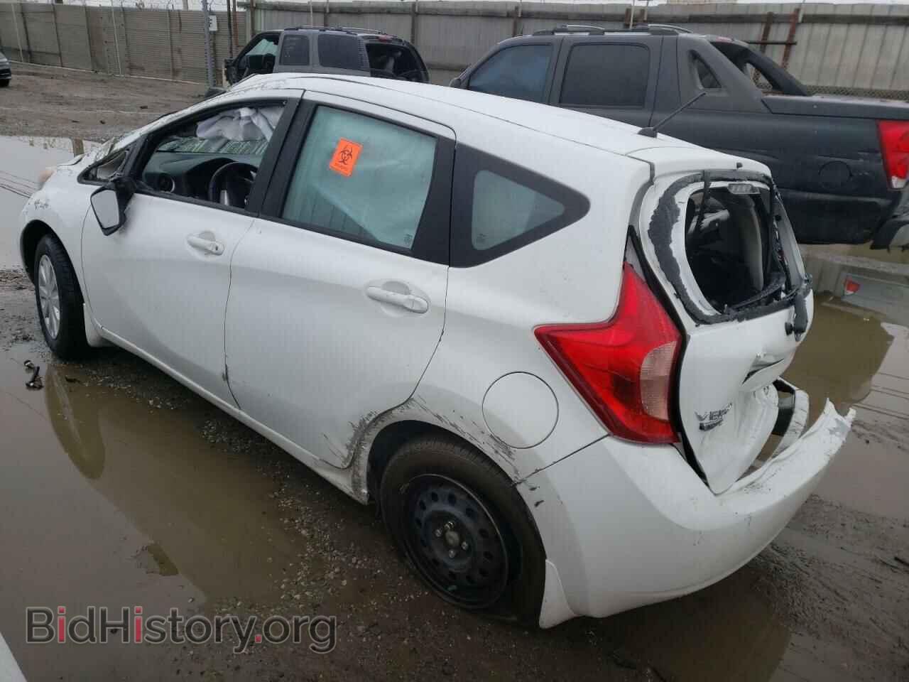2015 NISSAN VERSA - VIN: 3N1CE2CP3FL440053 - Фото 2