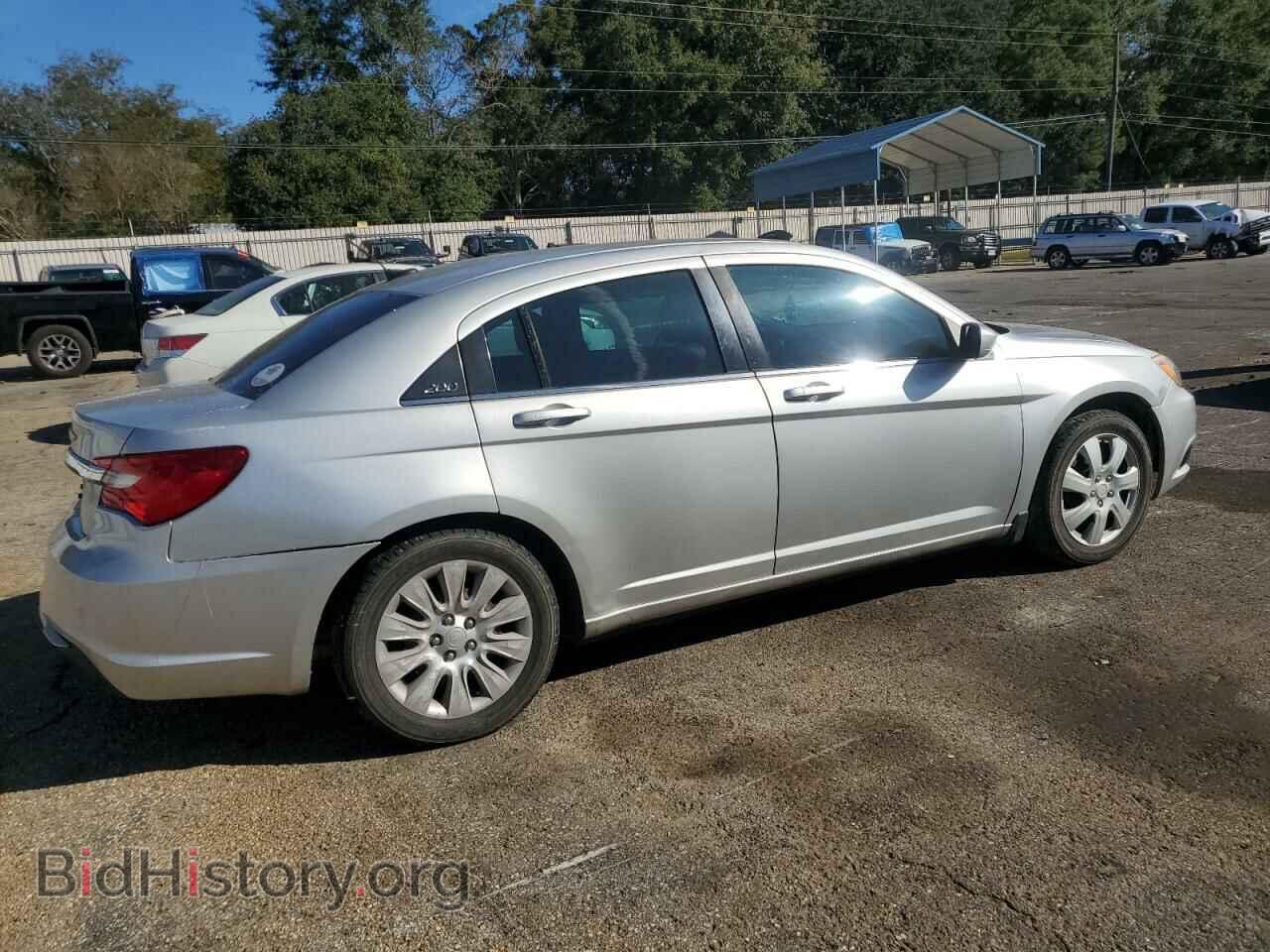 2012 CHRYSLER 200 - VIN: 1C3CCBAB8CN170781 - Фото 3