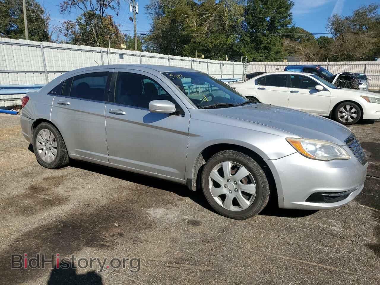 2012 CHRYSLER 200 - VIN: 1C3CCBAB8CN170781 - Фото 4