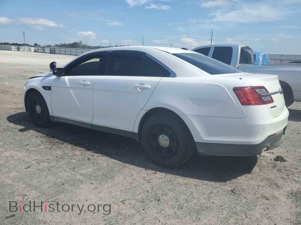2013 FORD TAURUS - VIN: 1FAHP2M82DG105913 - Фото 2