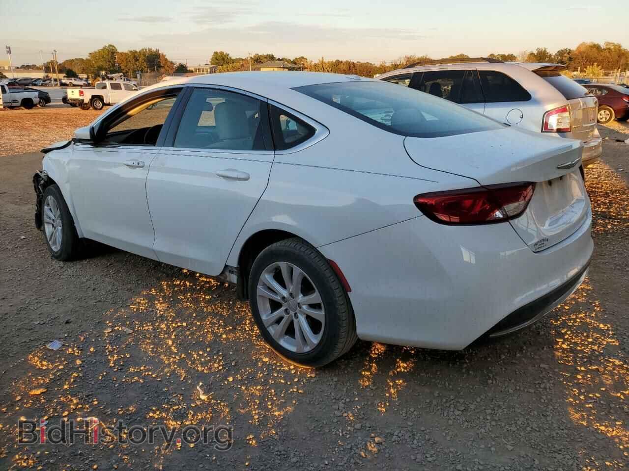 2015 CHRYSLER 200 - VIN: 1C3CCCAB7FN653365 - Фото 2
