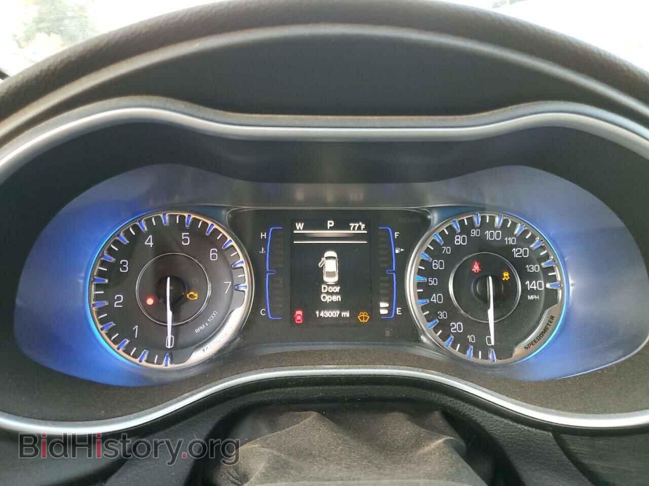 2015 CHRYSLER 200 - VIN: 1C3CCCAB7FN653365 - Фото 9