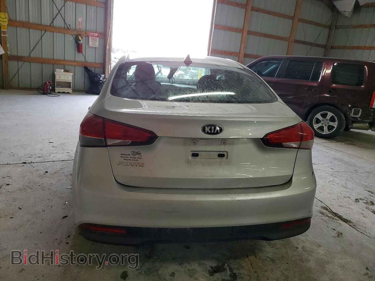 2017 KIA FORTE - VIN: 3KPFK4A70HE130662 - Фото 6
