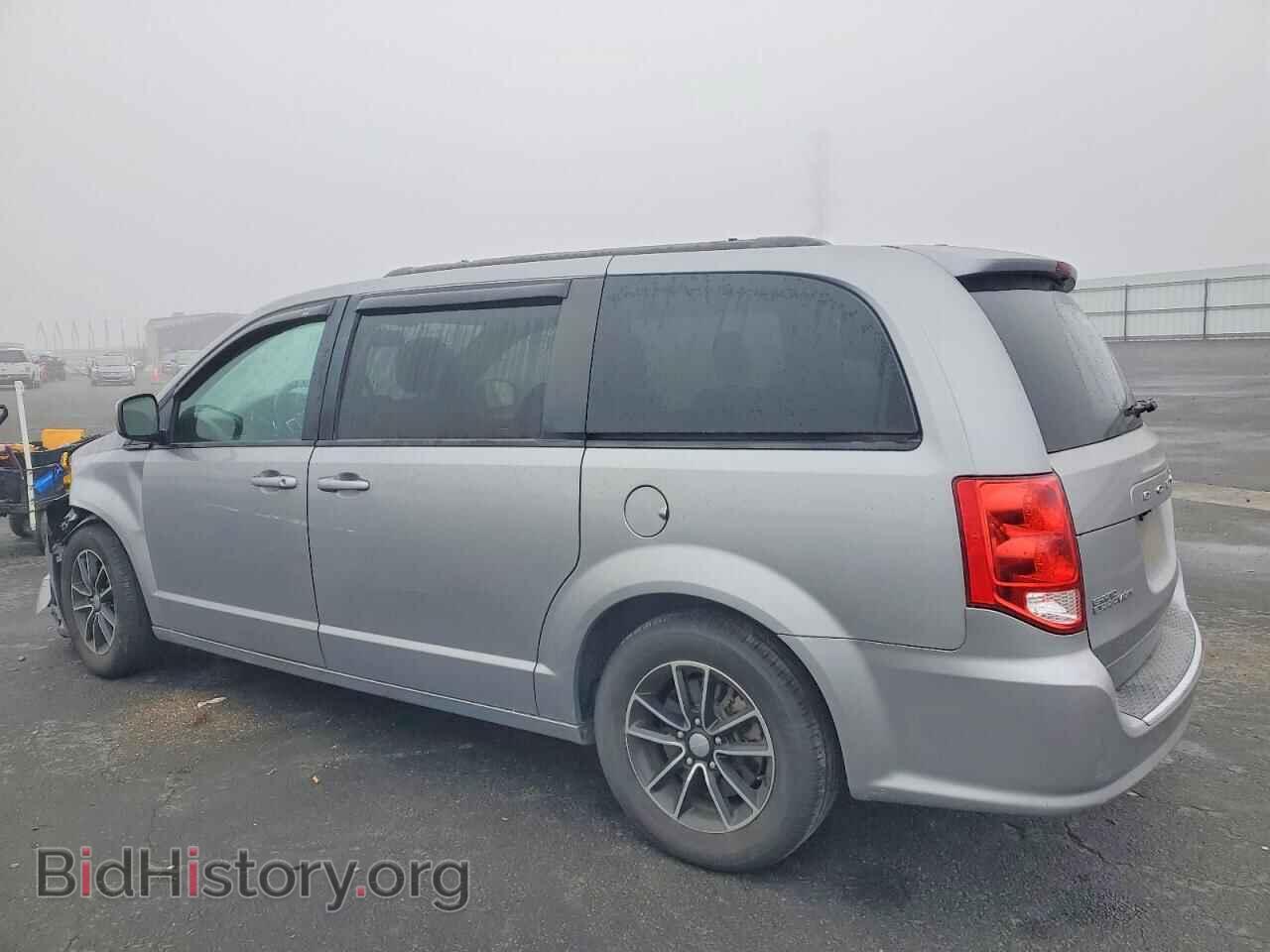 2018 DODGE CARAVAN - VIN: 2C4RDGEG8JR319048 - Фото 2
