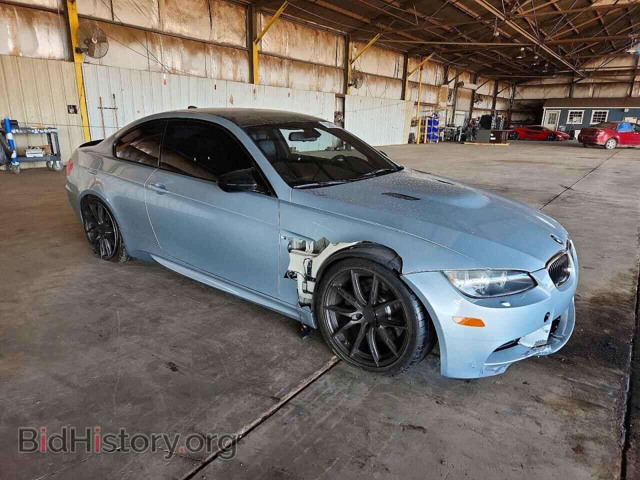 2011 BMW M3 - VIN: WBSKG9C55BE645256 - Фото 4