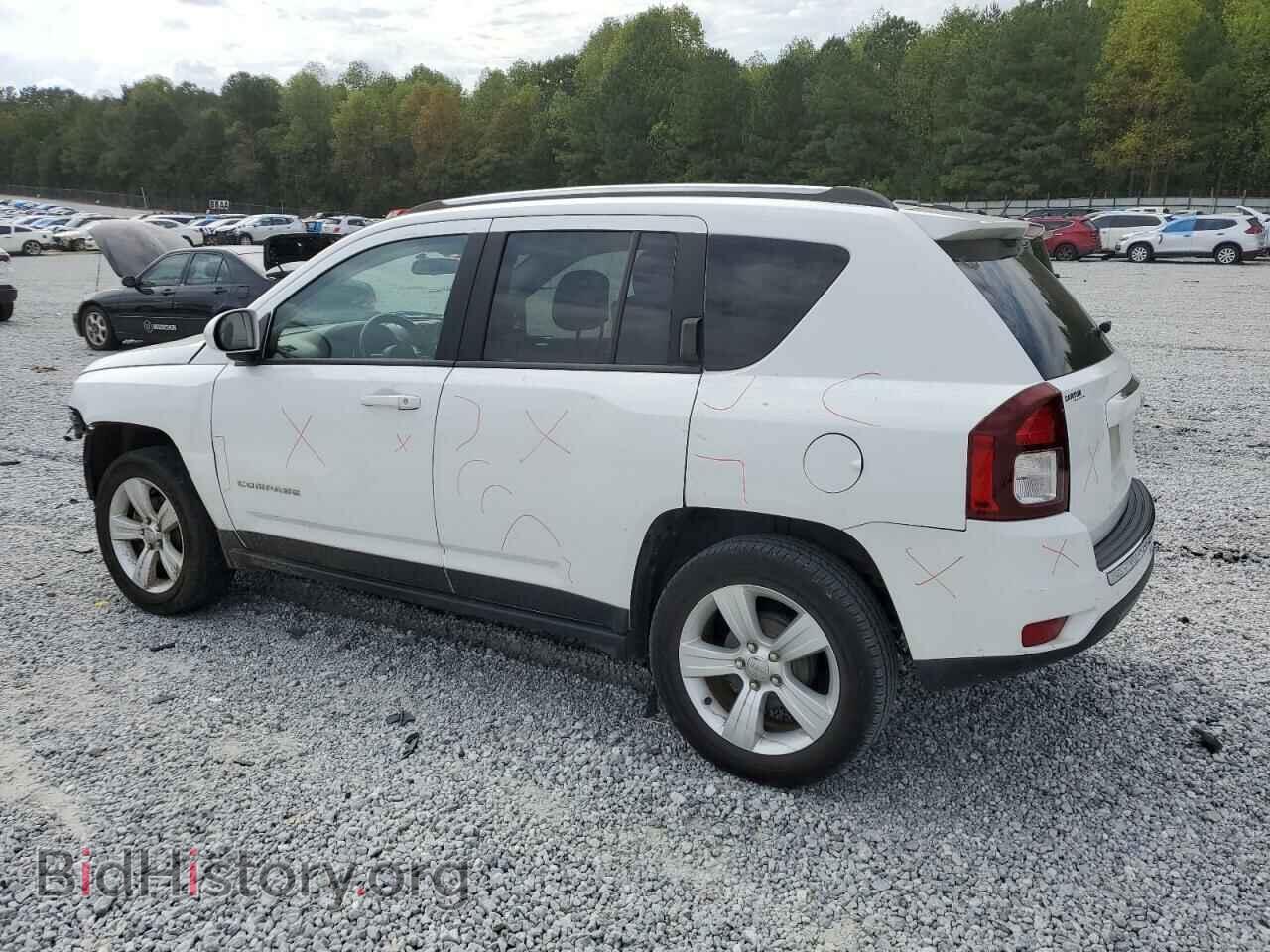 2015 JEEP COMPASS - VIN: 1C4NJCEA1FD264304 - Photo 2