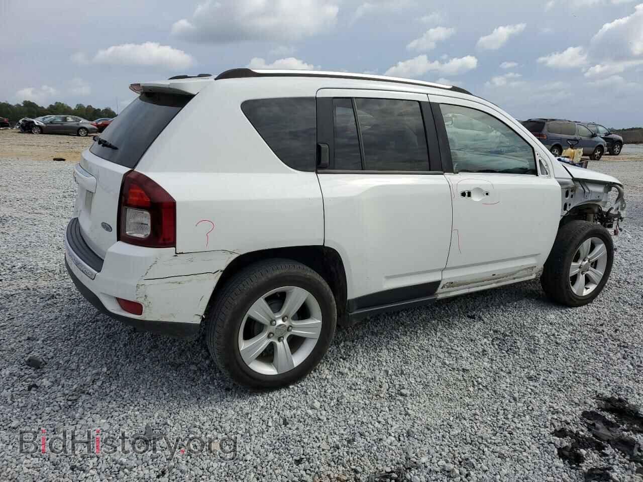 2015 JEEP COMPASS - VIN: 1C4NJCEA1FD264304 - Photo 3