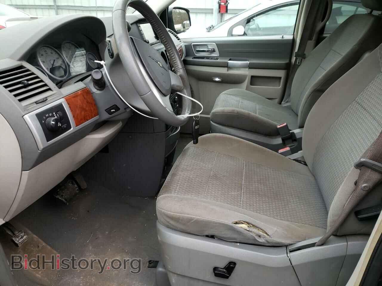 2008 CHRYSLER MINIVAN - VIN: 2A8HR54P18R773468 - Фото 7