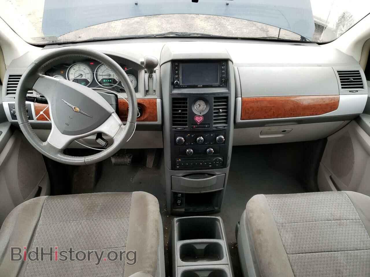 2008 CHRYSLER MINIVAN - VIN: 2A8HR54P18R773468 - Фото 8