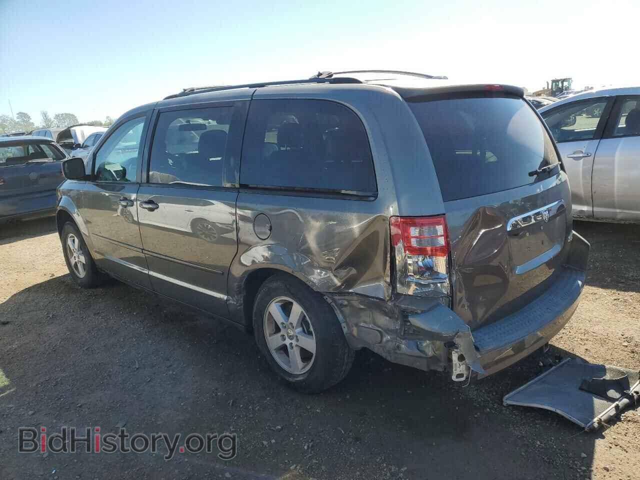 2010 DODGE CARAVAN - VIN: 2D4RN3D1XAR331952 - Фото 2