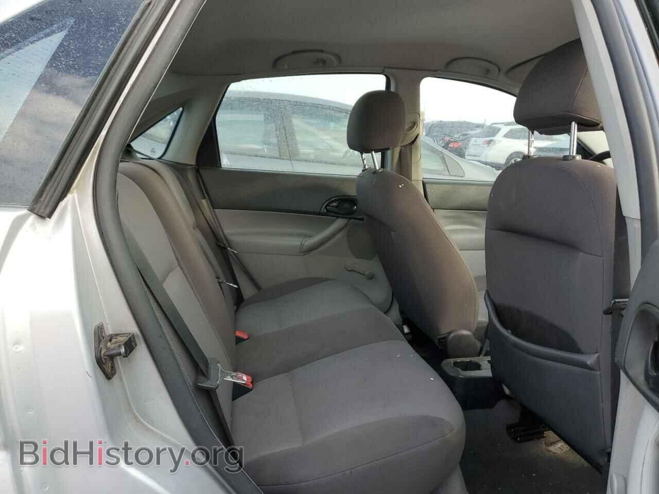 2007 FORD FOCUS - VIN: 1FAFP34N97W280186 - Фото 10