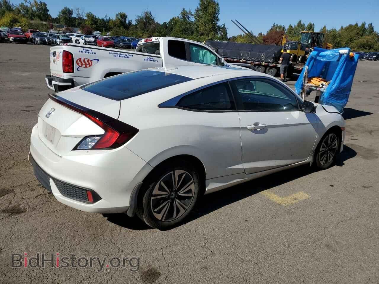 2018 HONDA CIVIC - VIN: 2HGFC3B32JH350643 - Фото 3