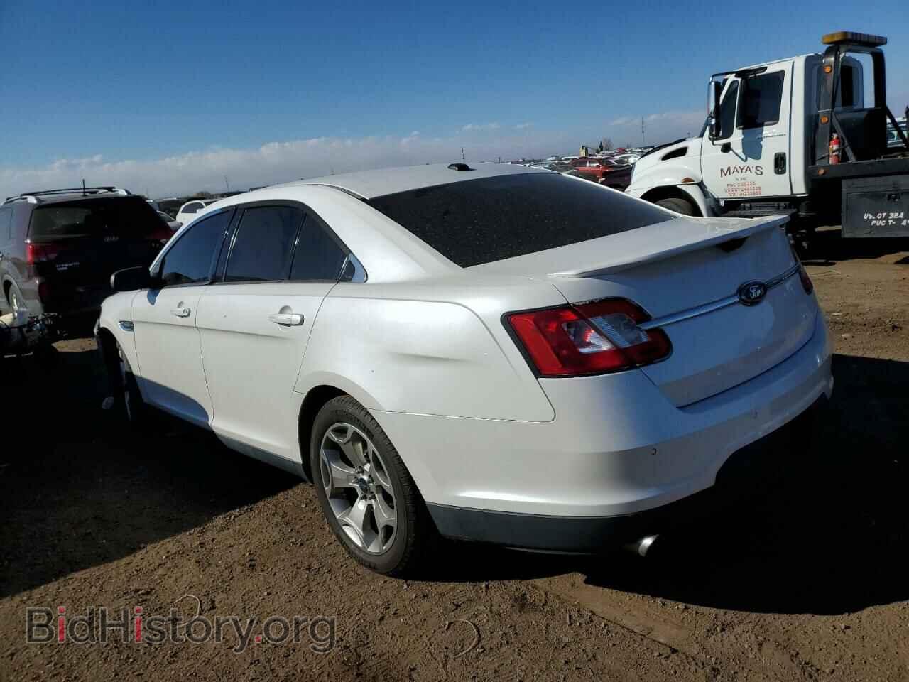2011 FORD TAURUS - VIN: 1FAHP2KT5BG183753 - Фото 2