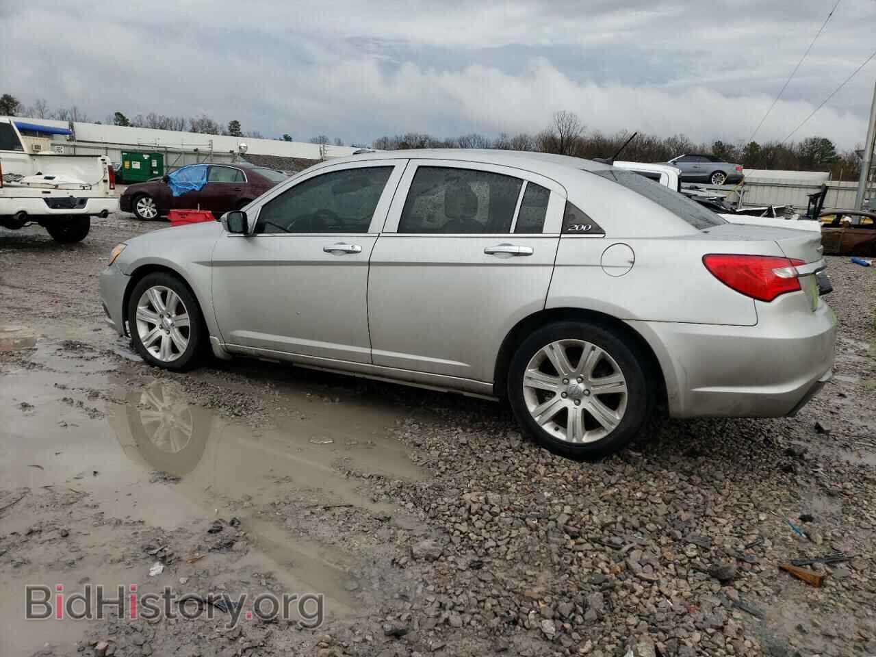 2012 CHRYSLER 200 - VIN: 1C3CCBCG0CN234370 - Фото 2