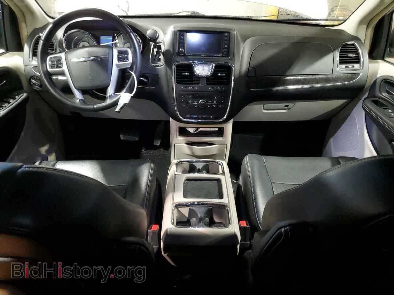 2011 CHRYSLER MINIVAN - VIN: 2A4RR8DG8BR801166 - Фото 8