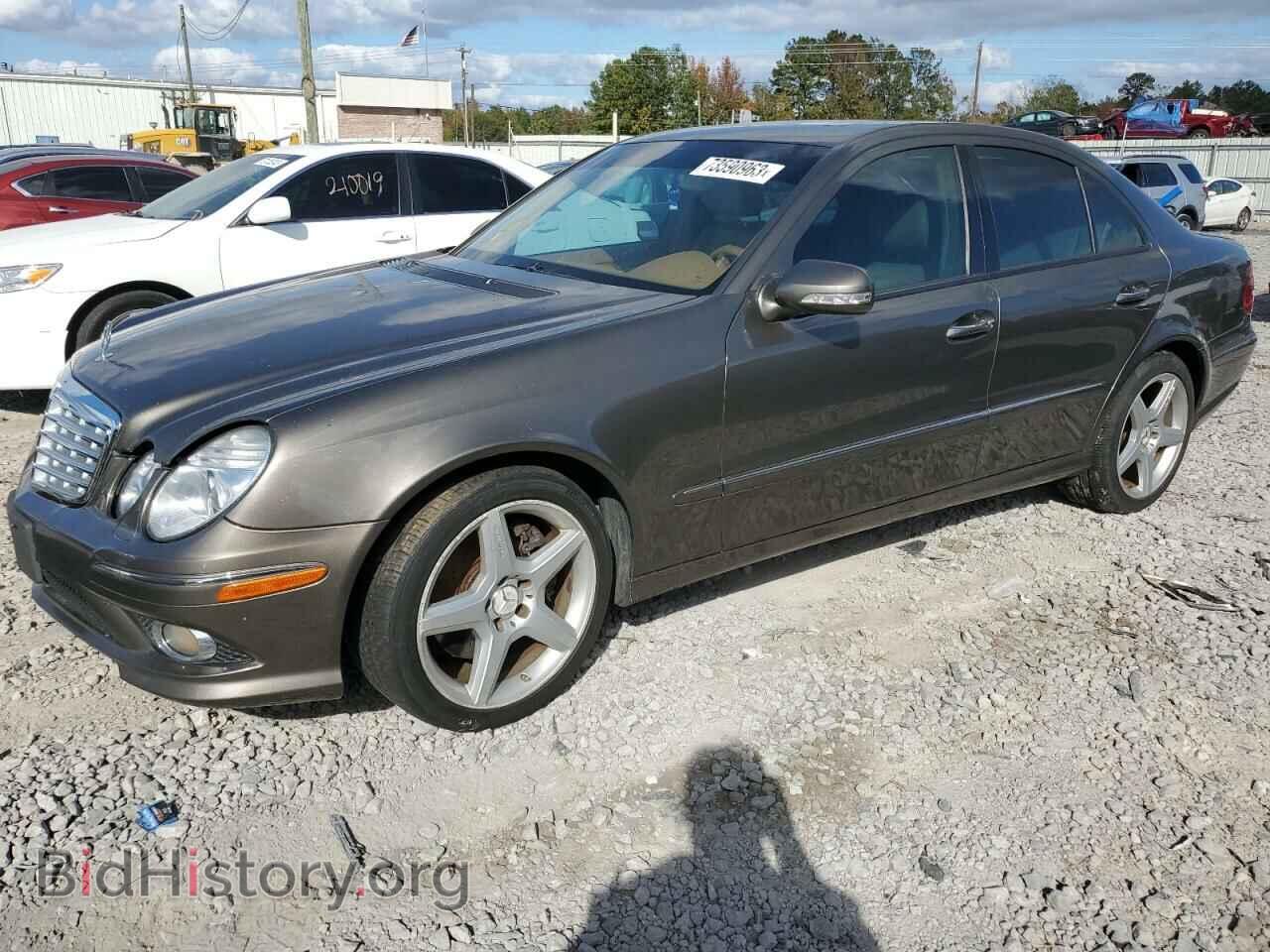Фотография WDBUF87XX9B400732 - MERCEDES-BENZ E-CLASS 2009