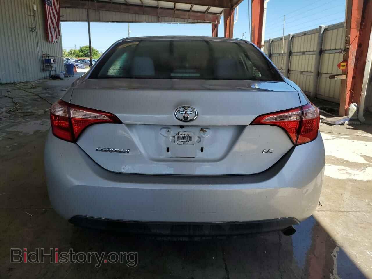 2017 TOYOTA COROLLA - VIN: 2T1BURHE2HC858864 - Фото 6