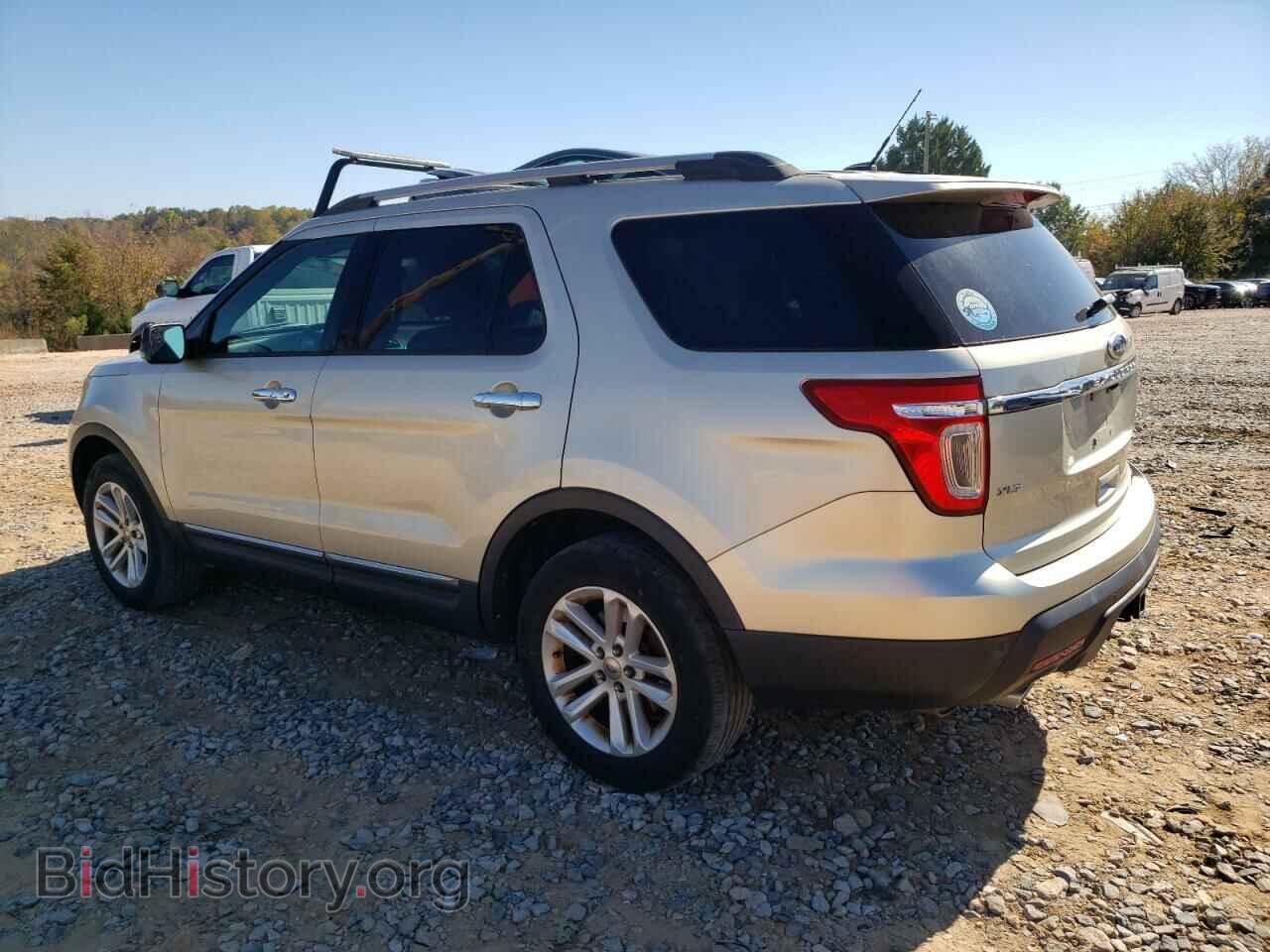 2011 FORD EXPLORER - VIN: 1FMHK8D86BGA16768 - Photo 2