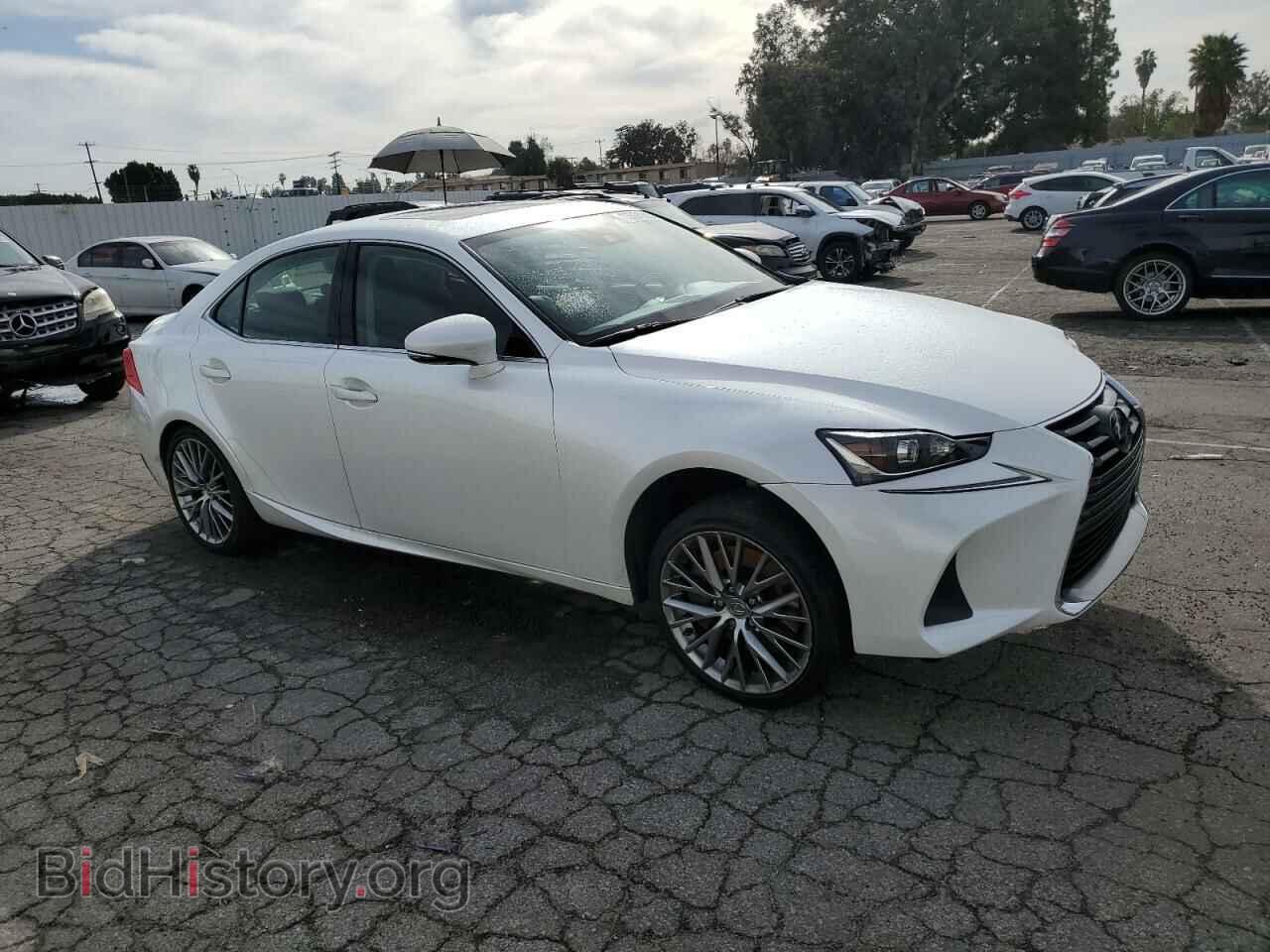 2017 LEXUS IS - VIN: JTHBA1D28H5056241 - Фото 4