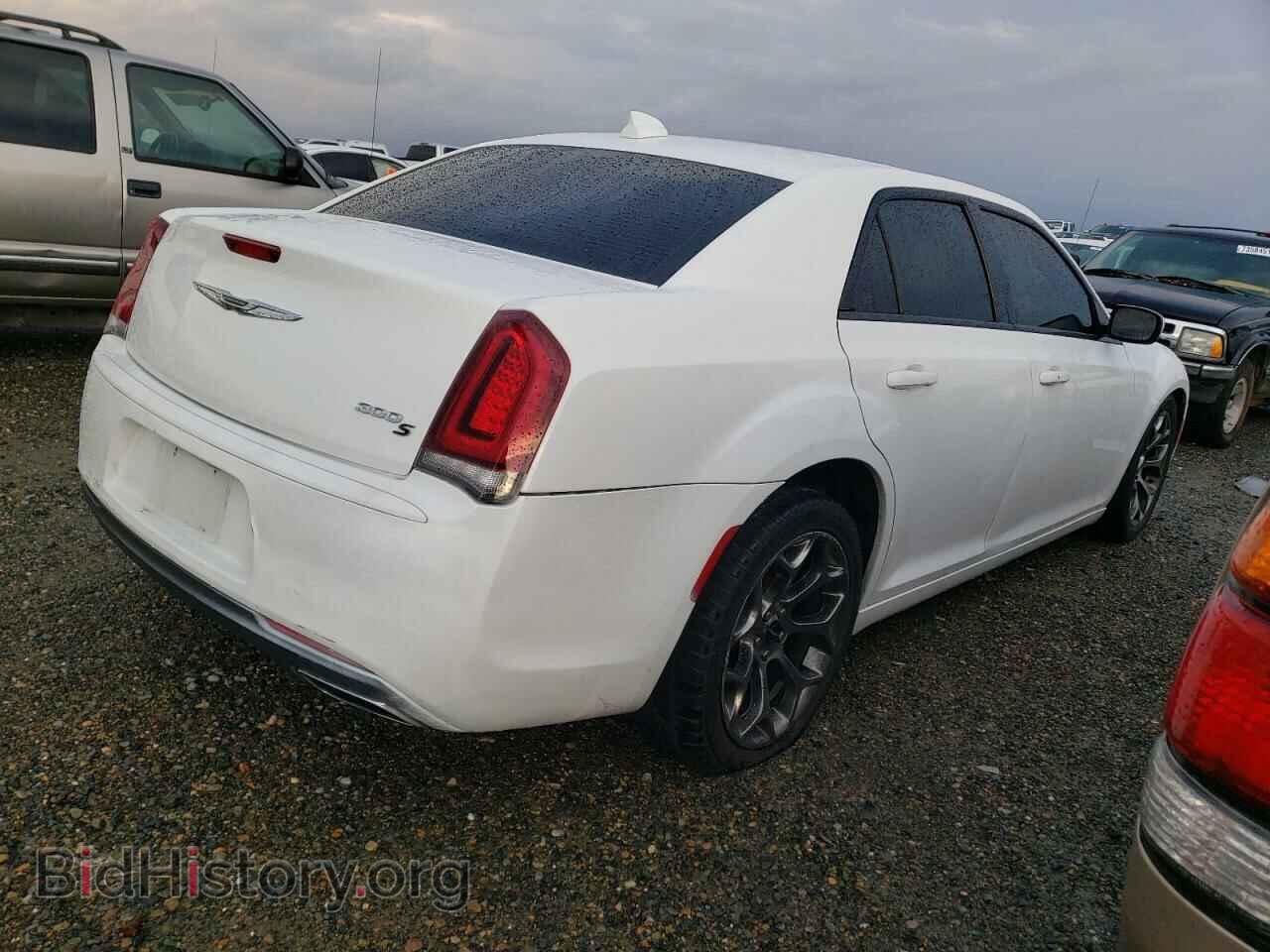 2018 CHRYSLER 300 - VIN: 2C3CCABG2JH213960 - Фото 3
