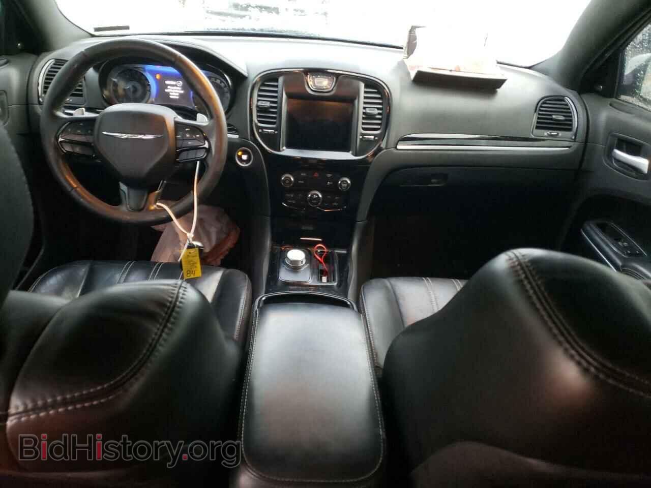 2018 CHRYSLER 300 - VIN: 2C3CCABG2JH213960 - Фото 8