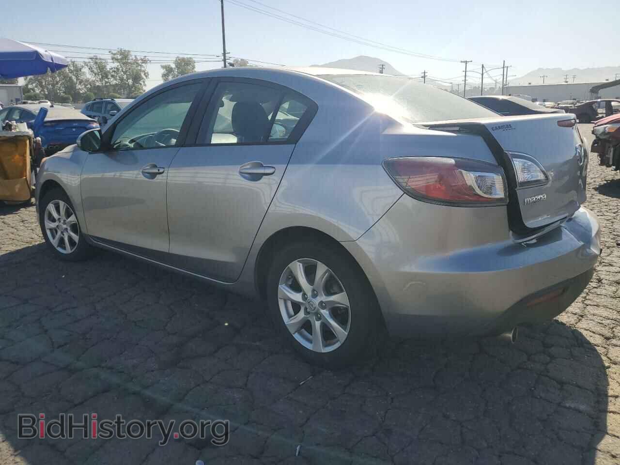 2011 MAZDA 3 - VIN: JM1BL1VG4B1478429 - Фото 2