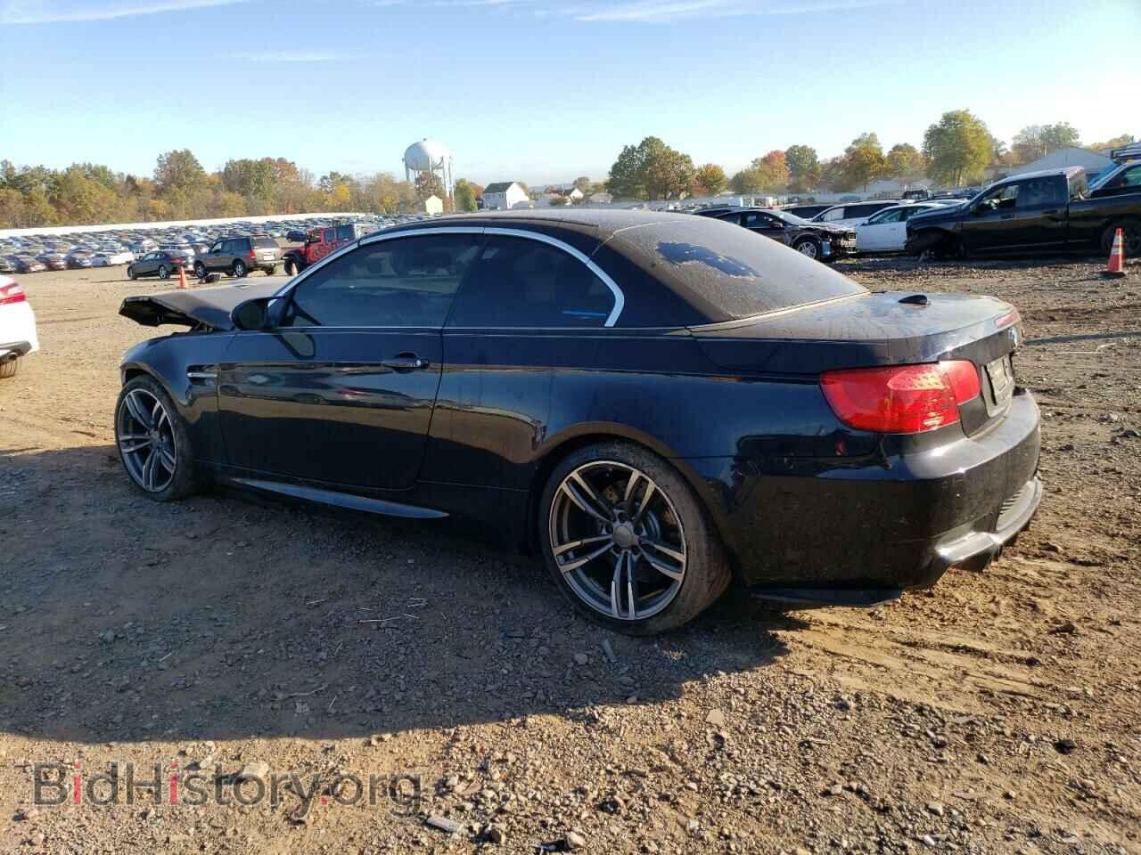 2011 BMW M3 - VIN: WBSDX9C50BE584343 - Фото 2