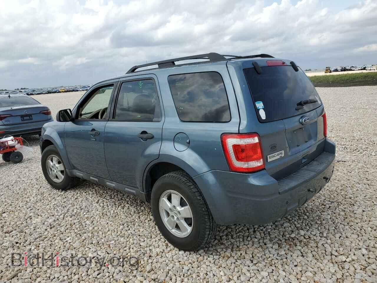 2011 FORD ESCAPE - VIN: 1FMCU0D76BKC22974 - Photo 2