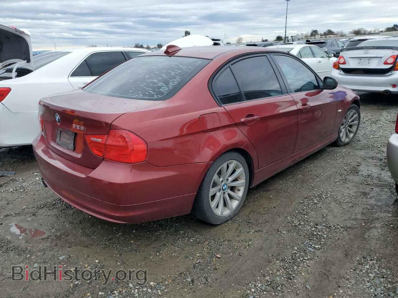 2011 BMW 3 SERIES - VIN: WBAPH5C59BA442300 - Фото 3