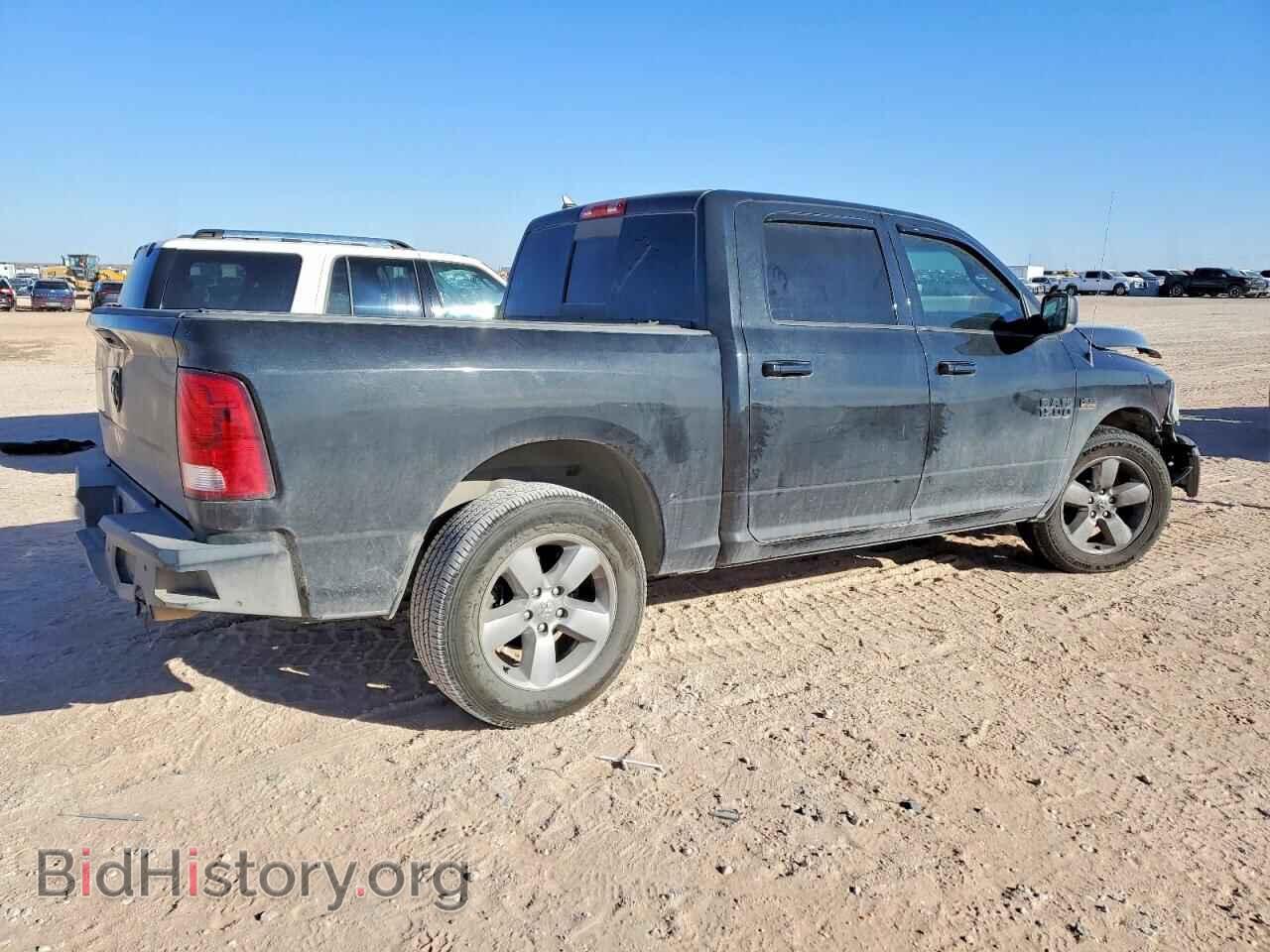 2018 RAM 1500 - VIN: 1C6RR6LT5JS132450 - Photo 3