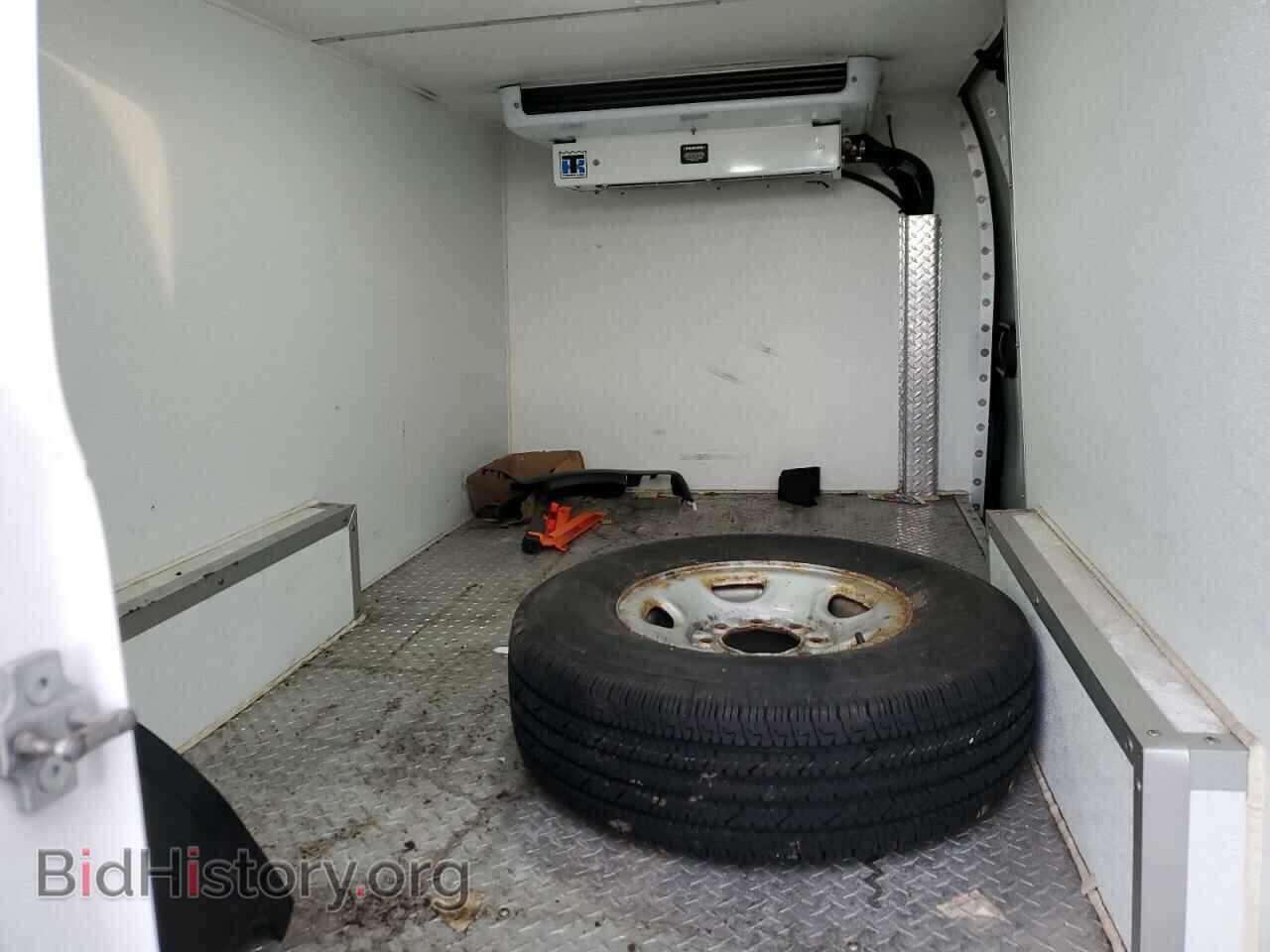 2014 GMC SAVANA - VIN: 1GTW7FCA2E1915415 - Фото 11