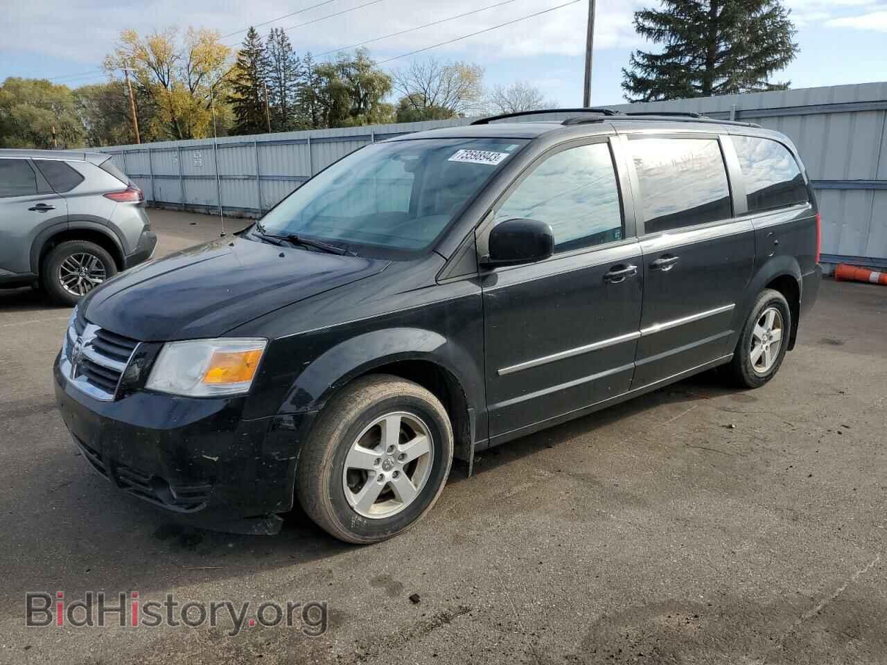 Photo 2D4RN5D11AR145888 - DODGE CARAVAN 2010