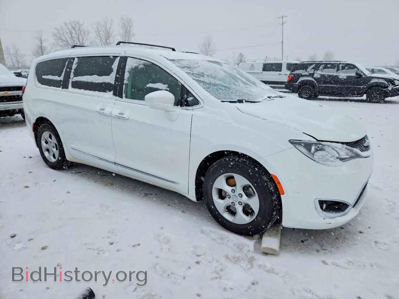 2017 CHRYSLER PACIFICA - VIN: 2C4RC1EG9HR513842 - Фото 4