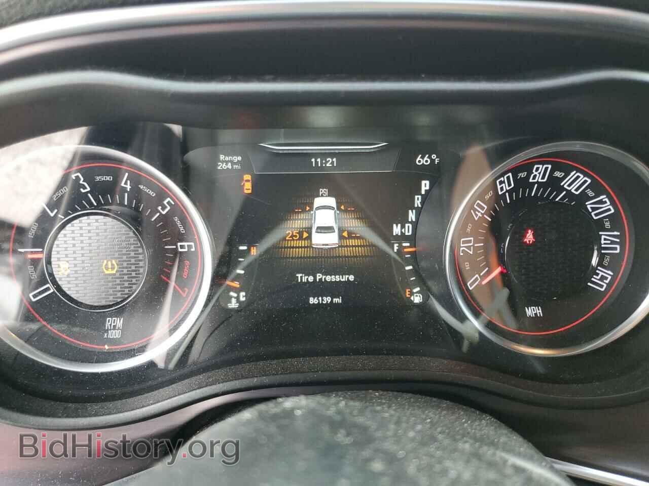 2016 DODGE CHALLENGER - VIN: 2C3CDZAG3GH337001 - Фото 9